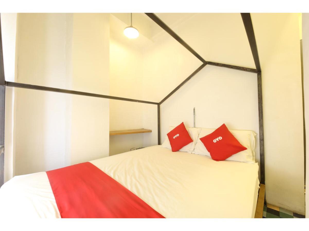 Oyo 866 Junction Hostels Manila Kültér fotó